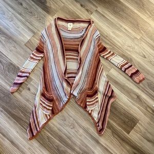 Bohemian billabong sweater— Size Medium